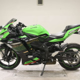 Мотоцикл Kawasaki NINJA ZX-25R з пробігом 26504 km