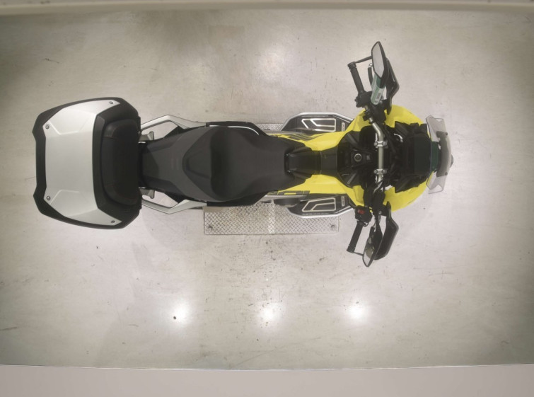 Мотоцикл Honda X-ADV750-2 з пробігом 9109 km