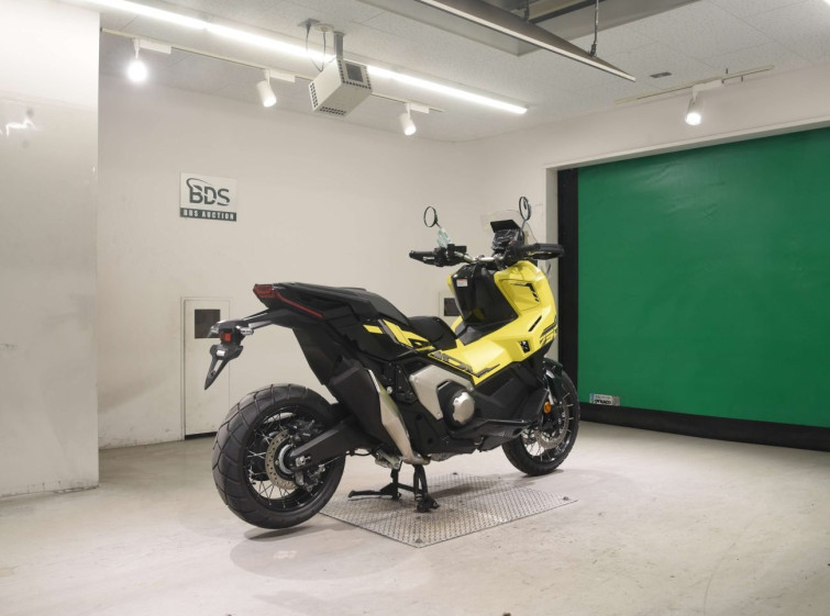 Мотоцикл Honda X-ADV750-2 с пробегом 1273 km
