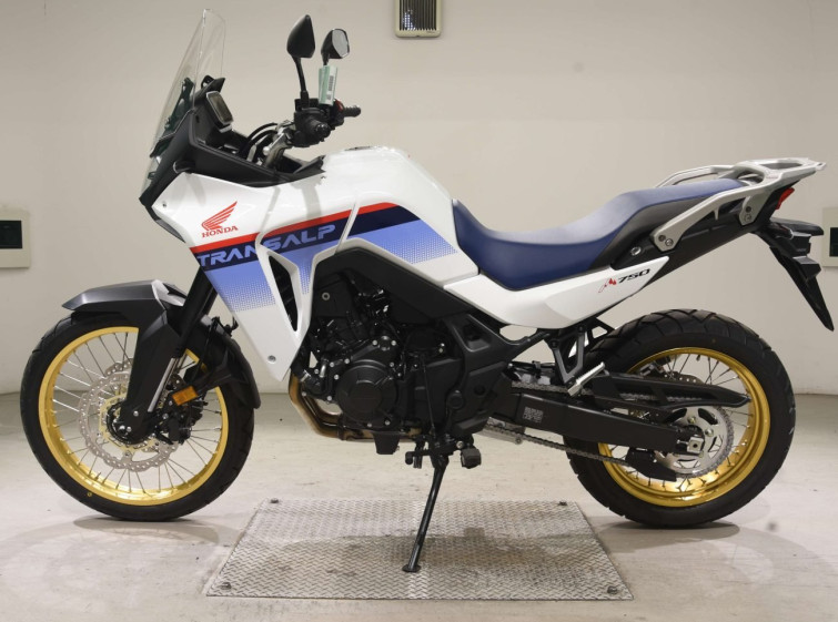 Мотоцикл Honda XL750TRANSALP с пробегом 1 km