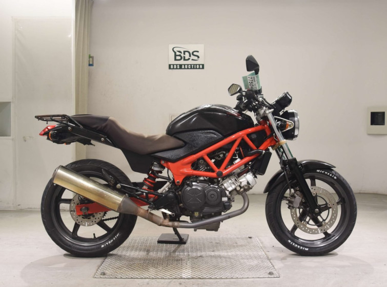 Мотоцикл Honda VTR250 с пробегом 71446 km