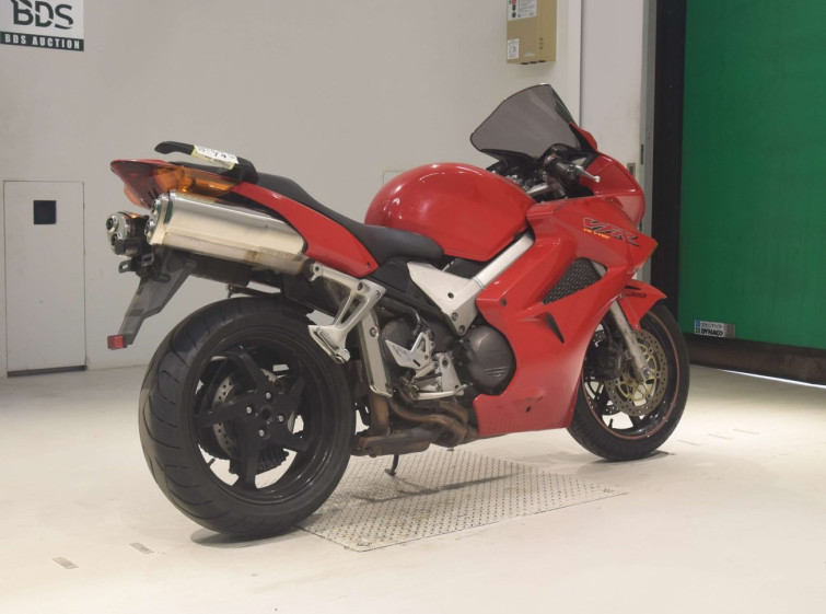 Мотоцикл Honda VFR800F з пробігом 45082 km