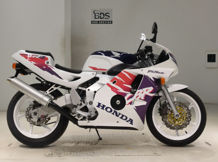 Мотоцикл Honda CBR250RR з пробігом 24990 km