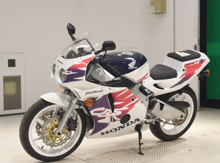 Мотоцикл Honda CBR250RR з пробігом 24990 km