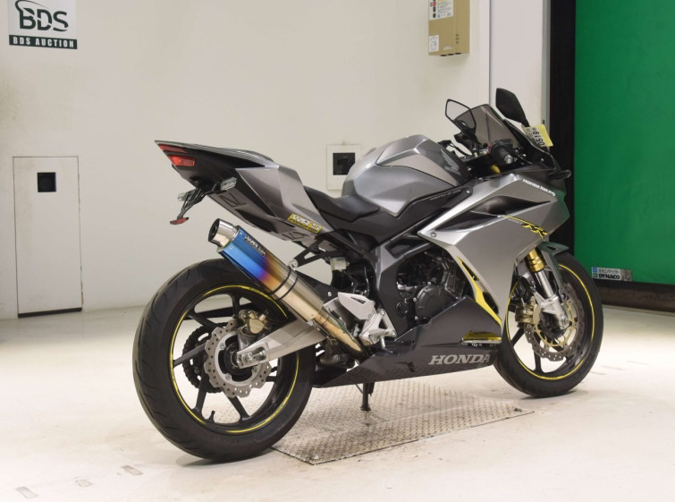 Мотоцикл Honda CBR250RRA с пробегом 16990 km