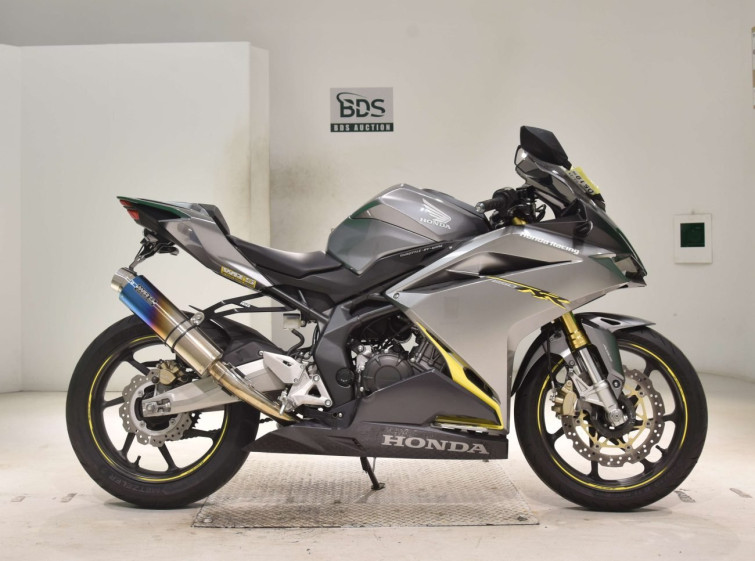 Мотоцикл Honda CBR250RRA с пробегом 16990 km