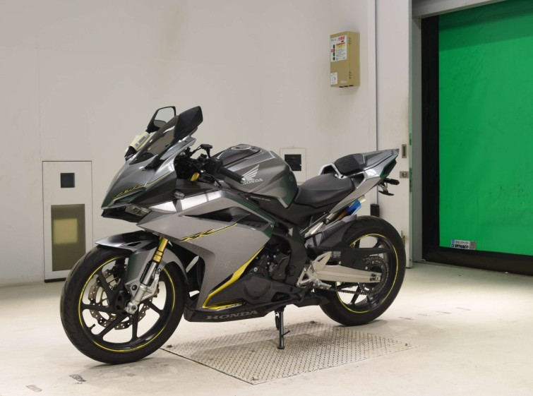 Мотоцикл Honda CBR250RRA с пробегом 16990 km
