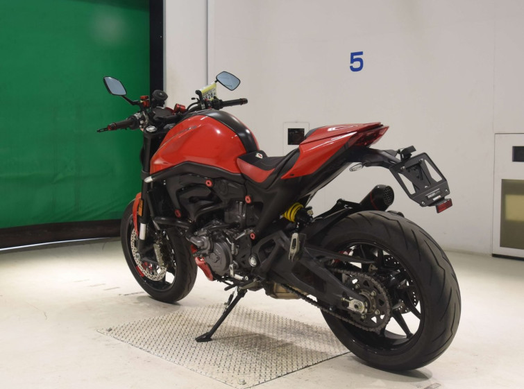 Мотоцикл Ducati MONSTER 937 з пробігом 21473 km
