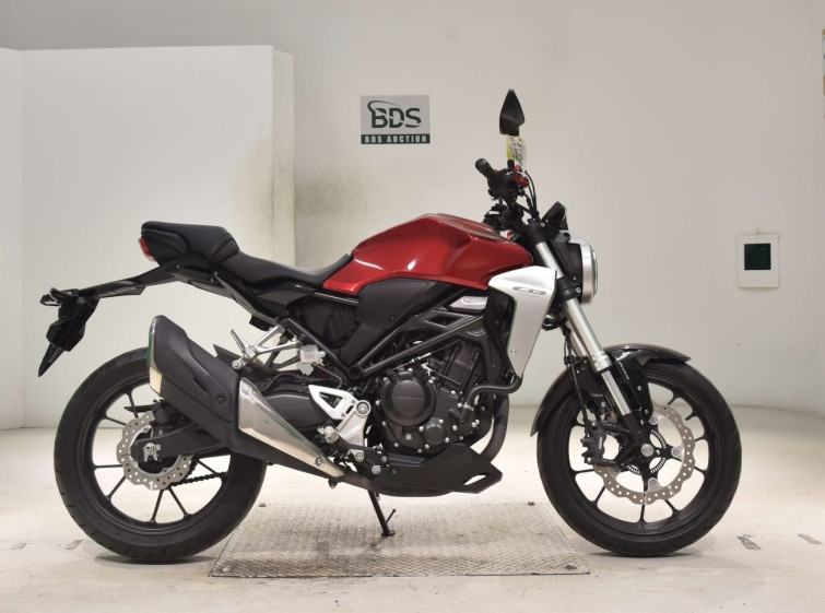 Мотоцикл Honda CB250RA с пробегом 9503 km
