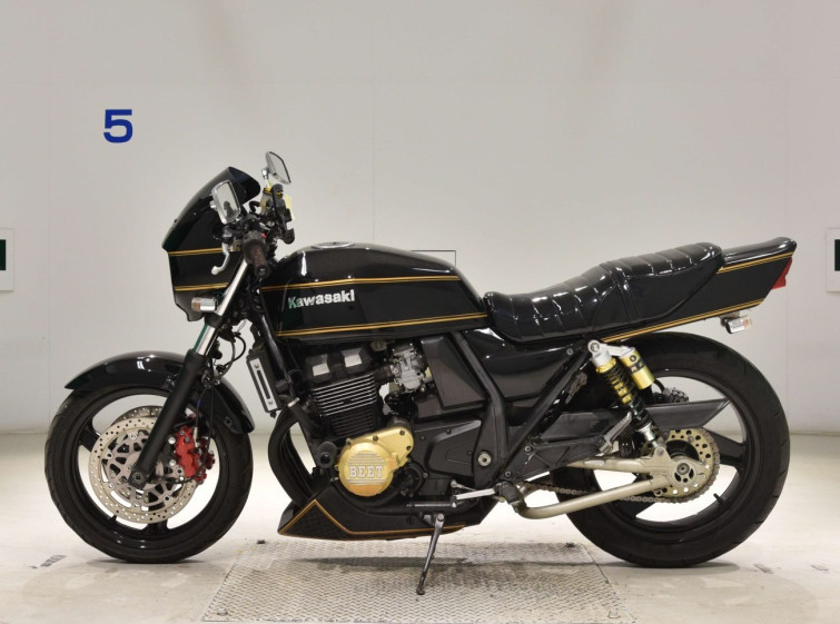 Мотоцикл Kawasaki ZRX400 з пробігом 57351 km