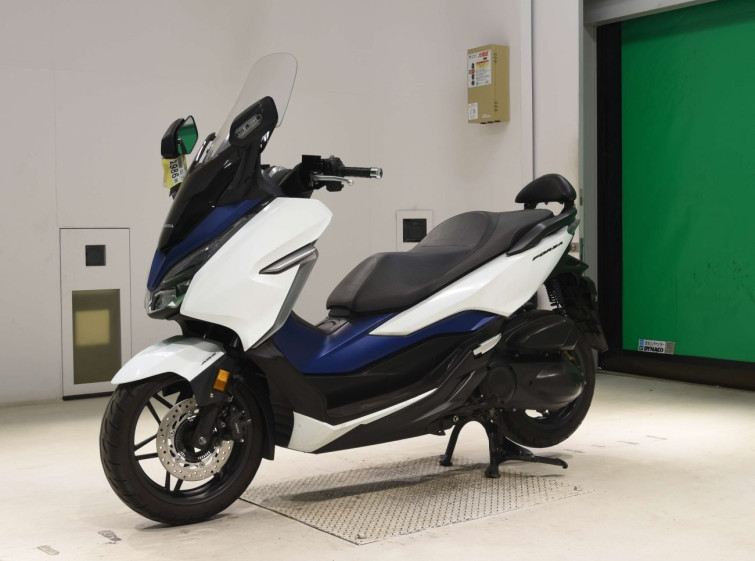 Мотоцикл Honda FORZA с пробегом 58114 km
