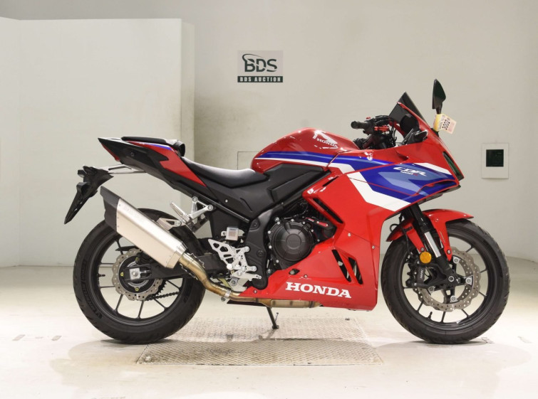 Мотоцикл Honda CBR400R-3 з пробігом 4644 km
