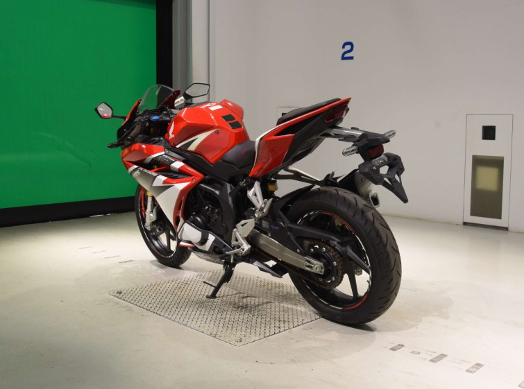 Мотоцикл Honda CBR250RRA з пробігом 5625 km