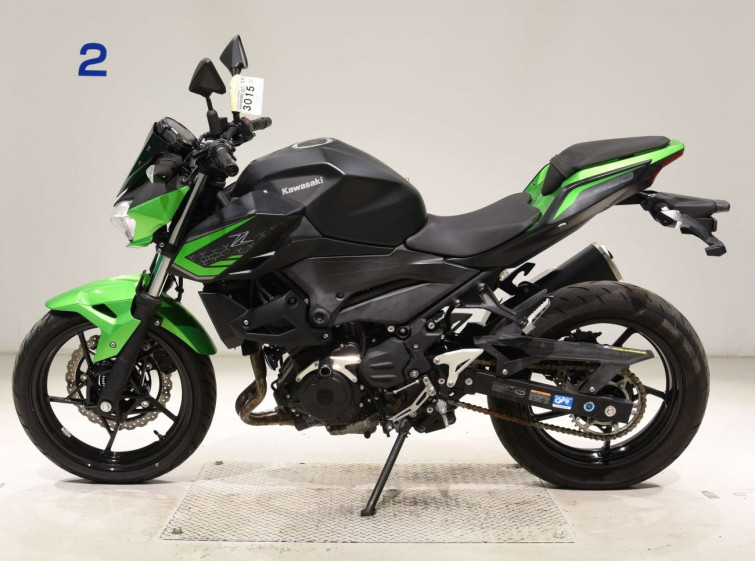 Мотоцикл Kawasaki Z400 с пробегом 38056 km