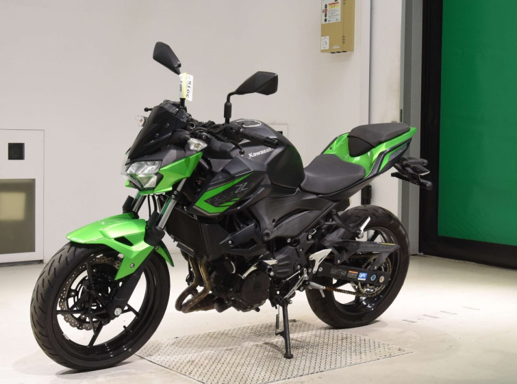 Мотоцикл Kawasaki Z400 с пробегом 38056 km