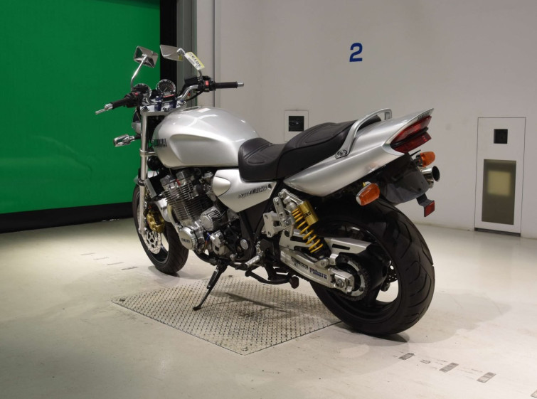 Мотоцикл Yamaha XJR1300 с пробегом 35774 km