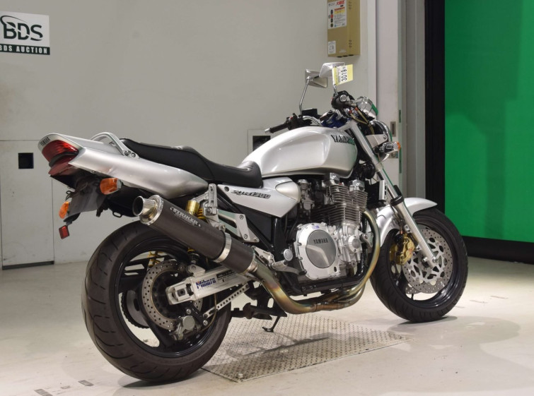 Мотоцикл Yamaha XJR1300 с пробегом 35774 km