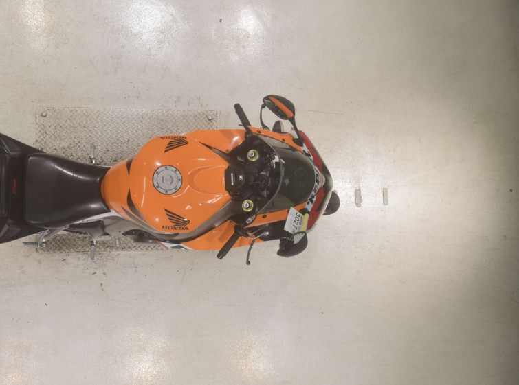 Мотоцикл Honda CBR1000RR з пробігом 86877 km