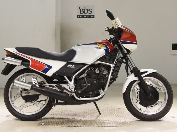 Мотоцикл Honda MVX250F з пробігом 11745 km