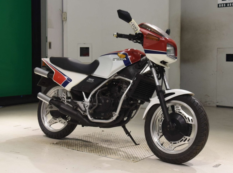 Мотоцикл Honda MVX250F з пробігом 11745 km