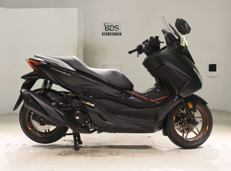 Мотоцикл Honda FORZA-6 с пробегом 17551 km