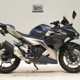 Мотоцикл Kawasaki NINJA250 с пробегом 4904 km