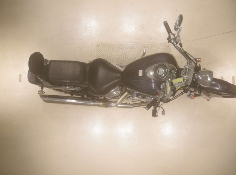 Мотоцикл Yamaha DRAGSTAR XVS1100 с пробегом 10254 km