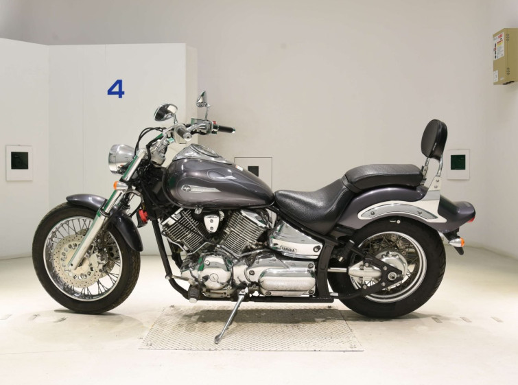 Мотоцикл Yamaha DRAGSTAR XVS1100 с пробегом 10254 km