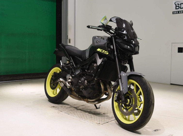 Мотоцикл Yamaha MT-09 з пробігом 24937 km