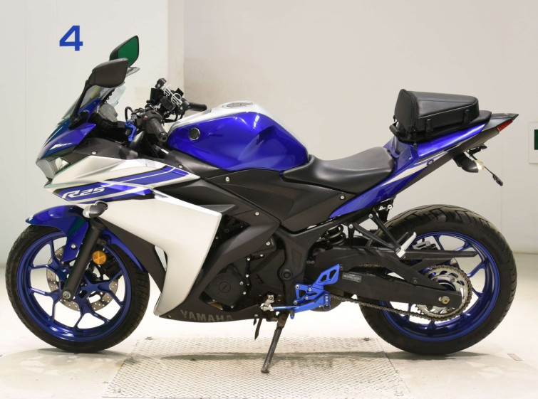 Мотоцикл Yamaha YZF-R25 с пробегом 18034 km
