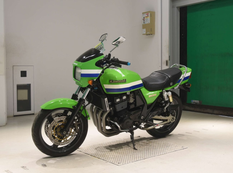 Мотоцикл Kawasaki ZRX400 з пробігом 27373 km