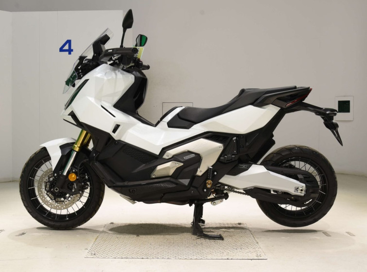 Мотоцикл Honda X-ADV750-2 с пробегом 12875 km