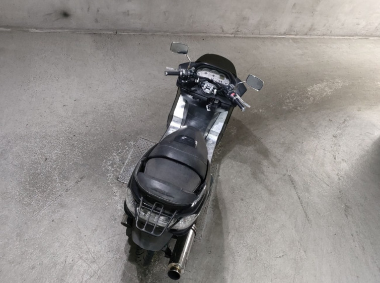 Мотоцикл Yamaha MAJESTY 250C