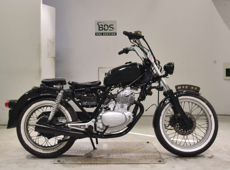 Мотоцикл Honda CB250RS