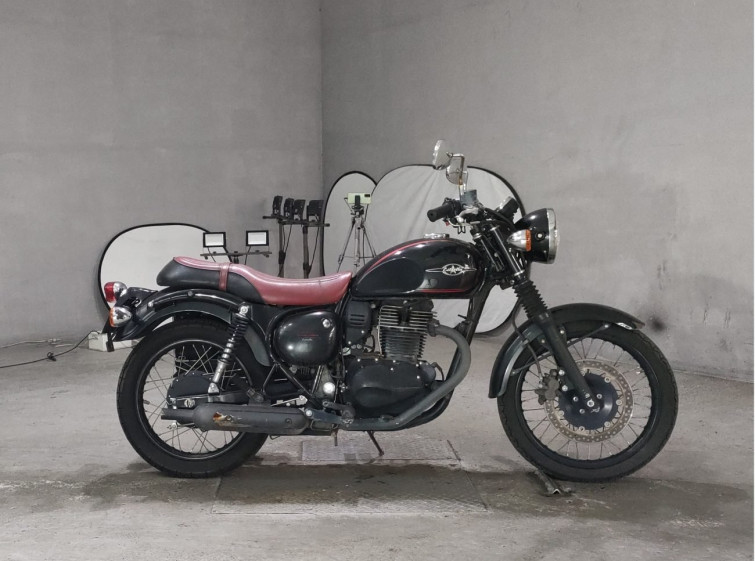 Мотоцикл Kawasaki ESTRELLA