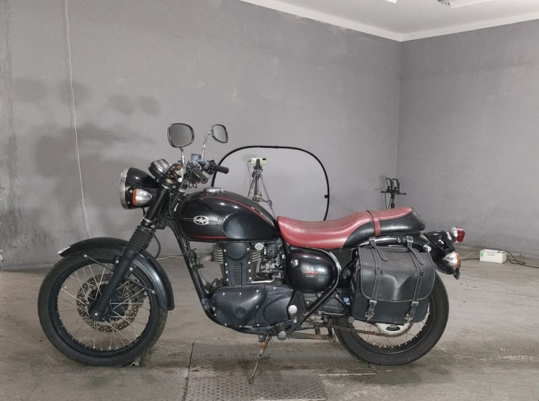 Мотоцикл Kawasaki ESTRELLA
