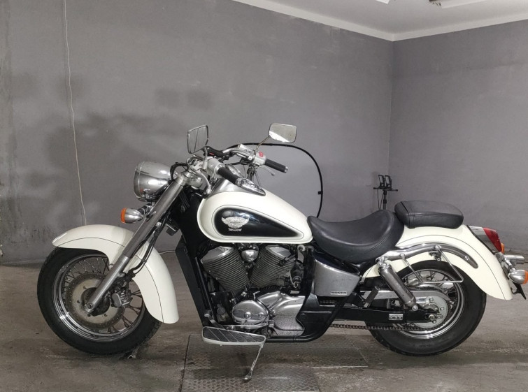 Мотоцикл Honda SHADOW400 с пробегом 18272 km