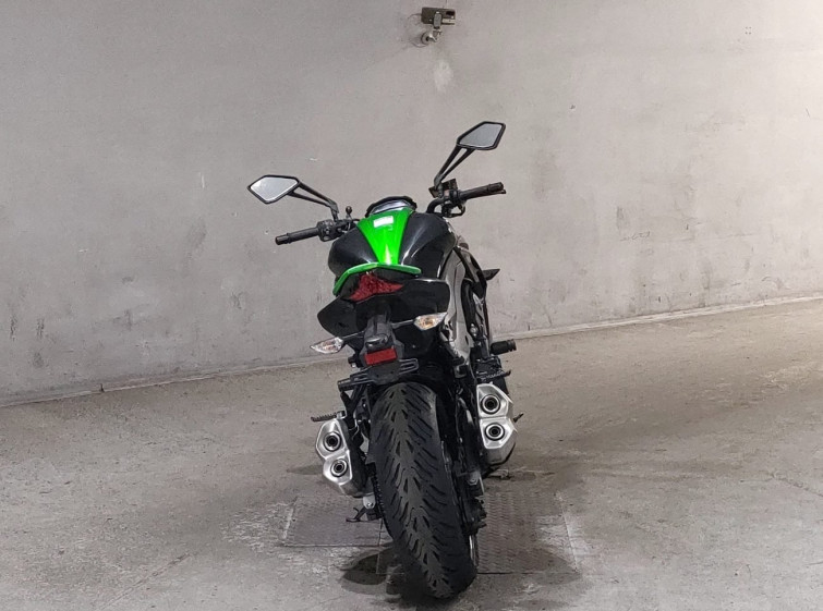 Мотоцикл Kawasaki Z1000 с пробегом 25215 km