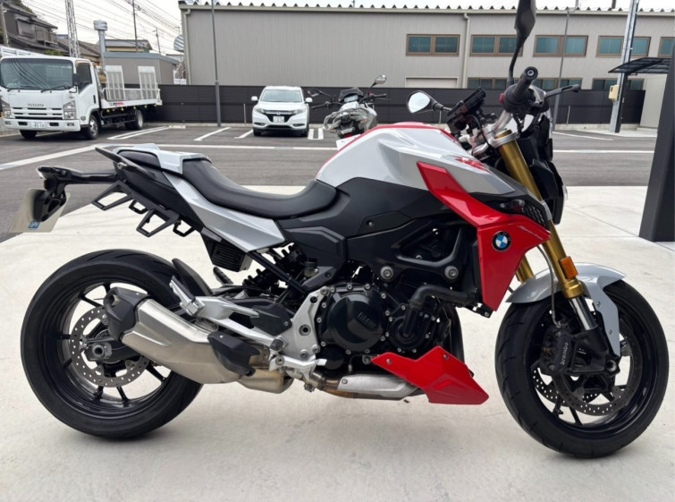 Мотоцикл BMW F900R з пробігом 8381 km