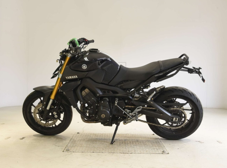 Мотоцикл Yamaha MT-09