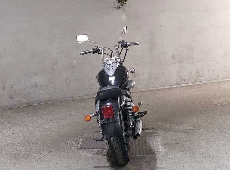 Мотоцикл Suzuki INTRUDER 250LC с пробегом 14331 km