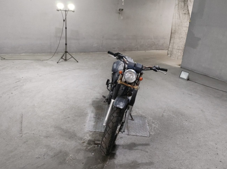 Мотоцикл Yamaha TW200 с пробегом 2845 km