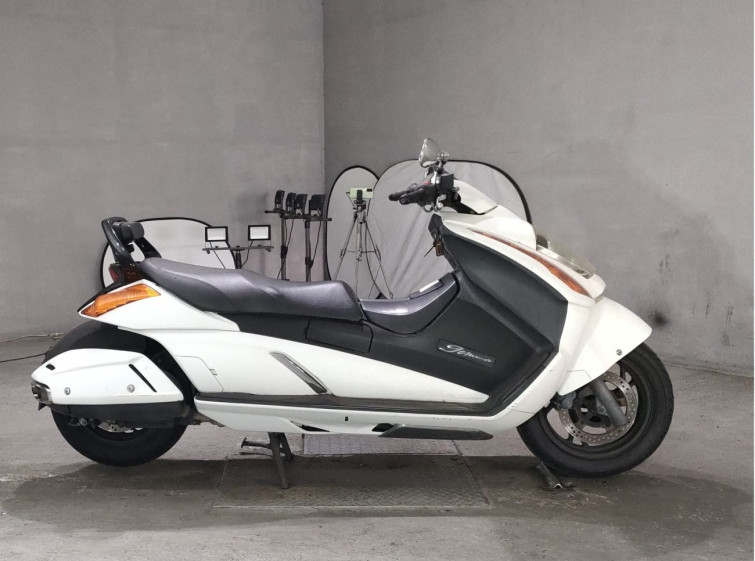 Мотоцикл Suzuki GEMMA250 с пробегом 70172 km