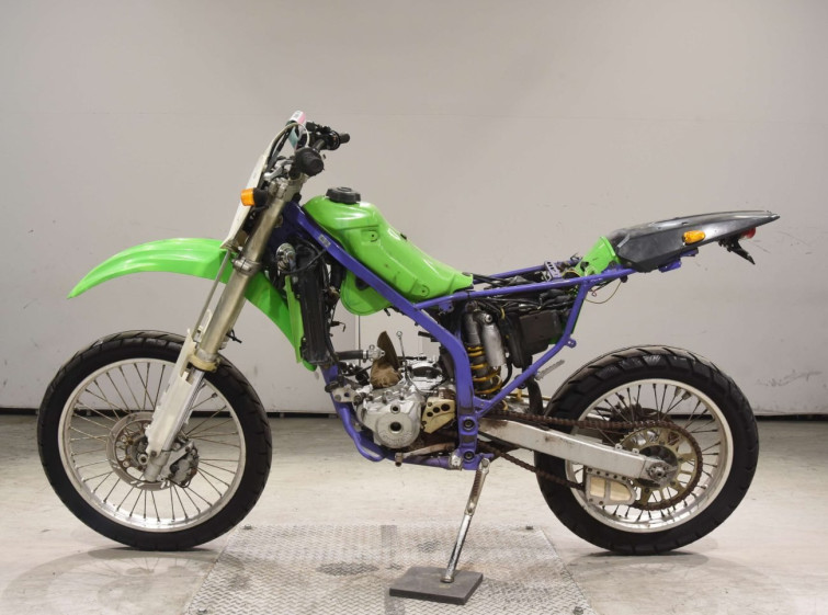 Мотоцикл Kawasaki KLX250