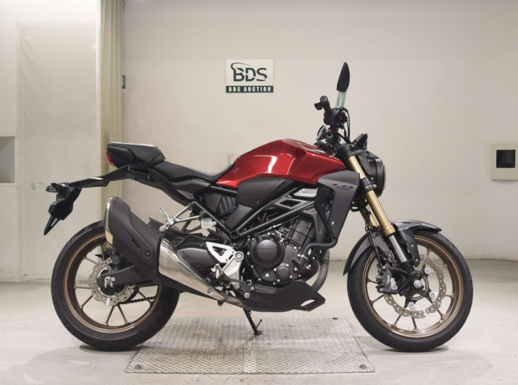 Мотоцикл Honda CB250RA с пробегом 15412 km