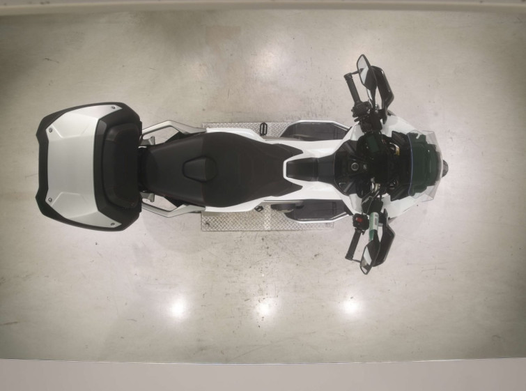 Мотоцикл Honda X-ADV750-2 з пробігом 1855 km
