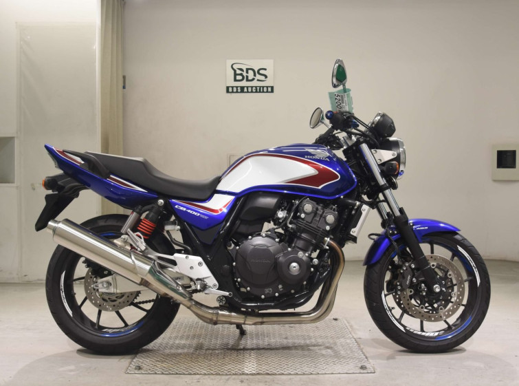 Мотоцикл Honda CB400SFA з пробігом 2562 km