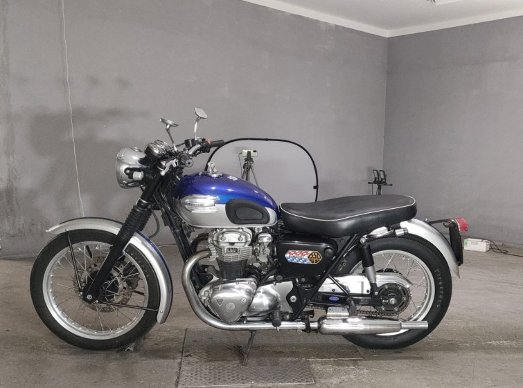 Мотоцикл Kawasaki W650 с пробегом 22338 km