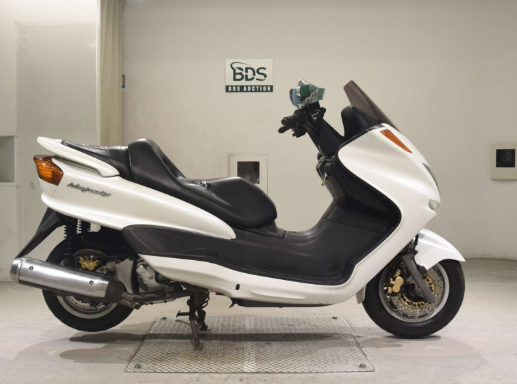 Мотоцикл Yamaha MAJESTY 250 з пробігом 27262 km