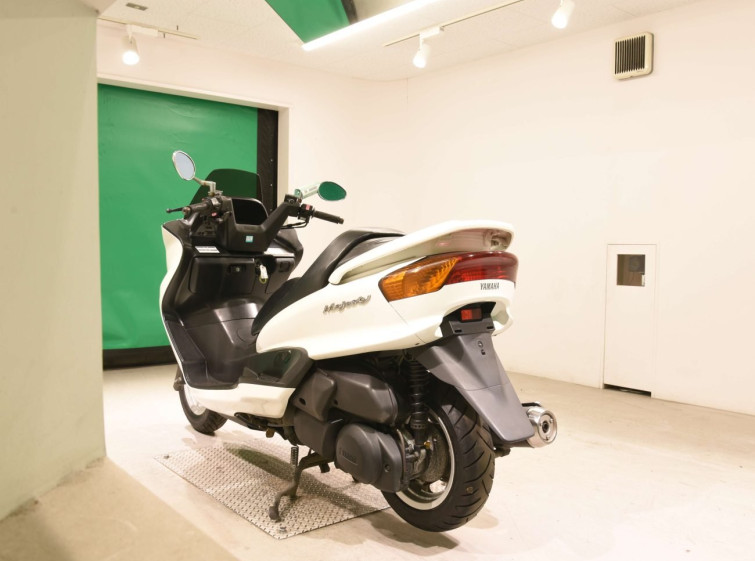 Мотоцикл Yamaha MAJESTY 250 з пробігом 27262 km